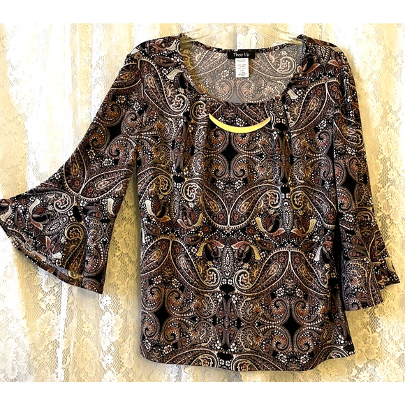 Theo & B Paisley Printed Boho Top Blouse new no tag Y2K look Size L - Picture 1 of 10